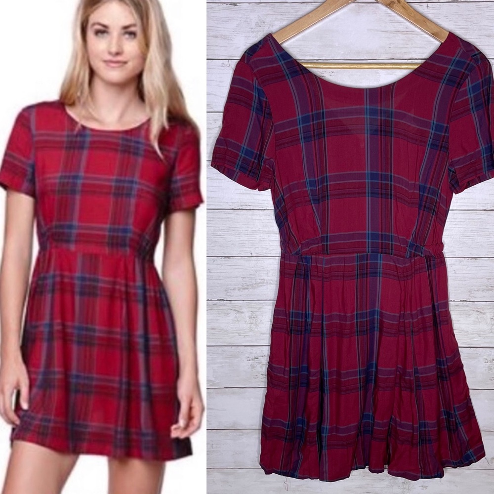 Volcom Red Blue Plaid Short Sleeve Skater Mini Dress